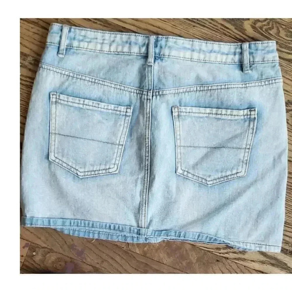 ChiQle denim mini skirt size‎ large aztec print lightwash - Picture 3 of 5